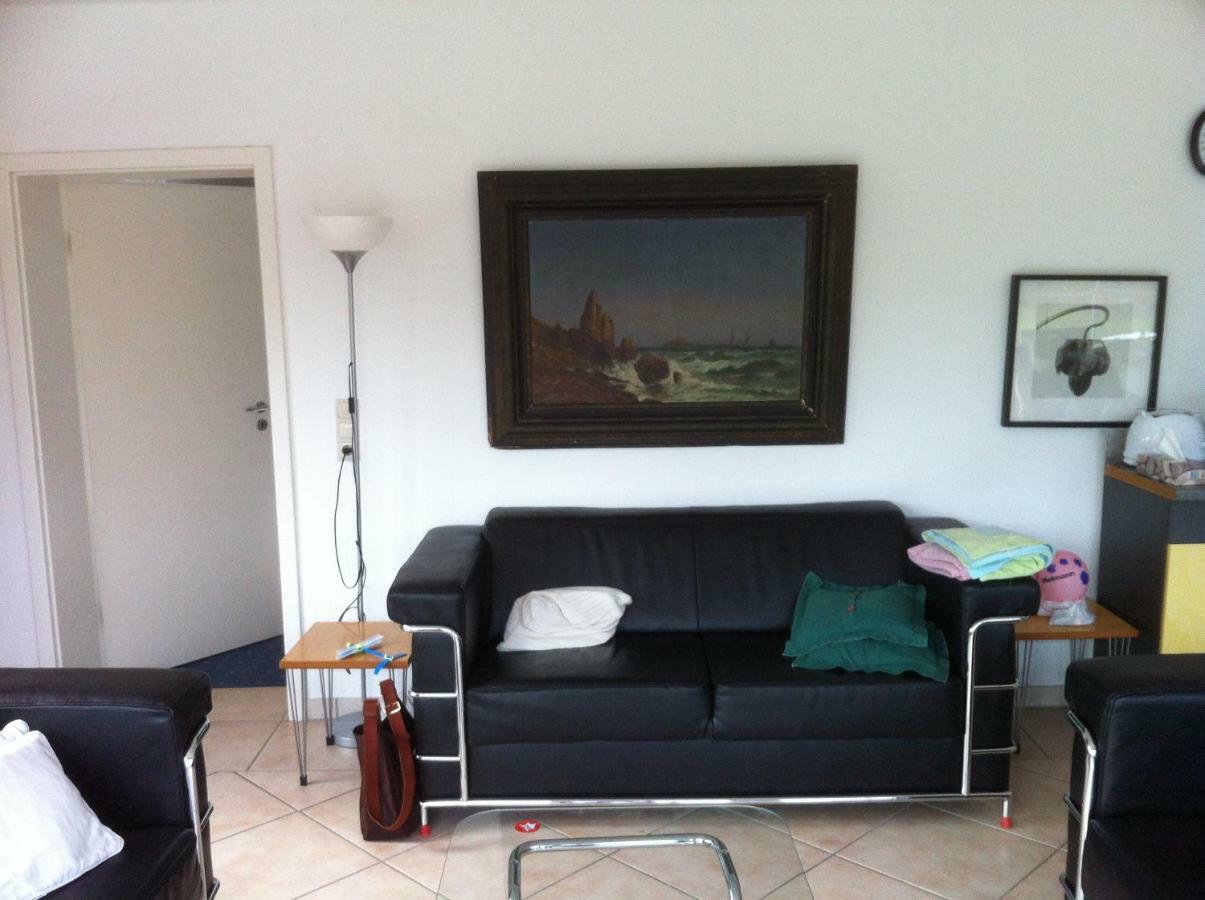 Haus Pamela Wohnung A Neuharlingersiel Eksteriør bilde
